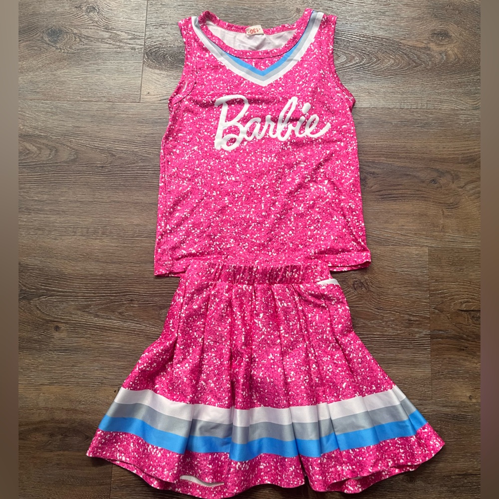 Barbie cheerleader costume - girls size medium